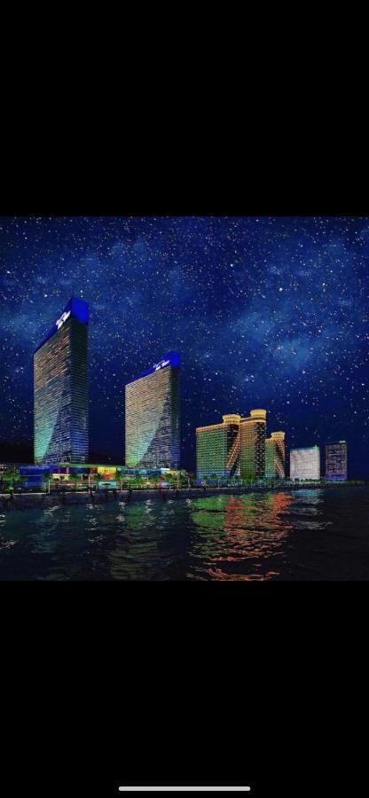 Panorama Aparthotel Orbi City Batumi Kültér fotó